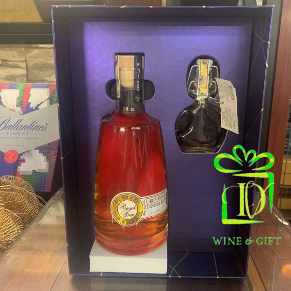 Rượu Whisky Royal Duc